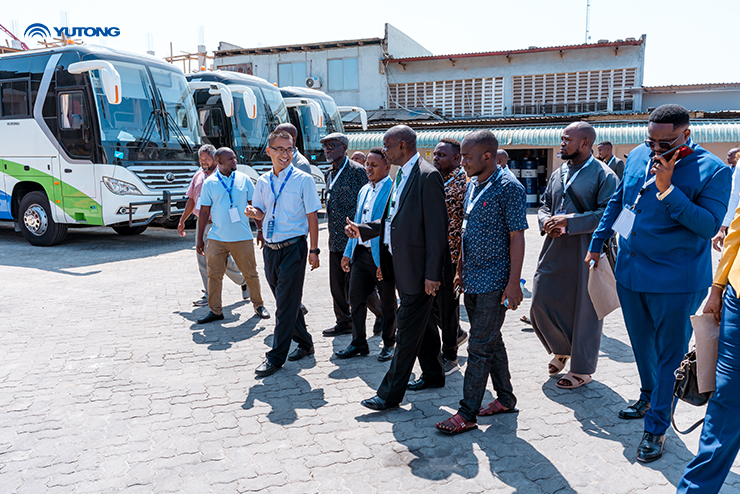By Africa for Africa: Yutong Bus D14 Unveiled By Africa for Africa: Yutong Bus D14 Unveiled