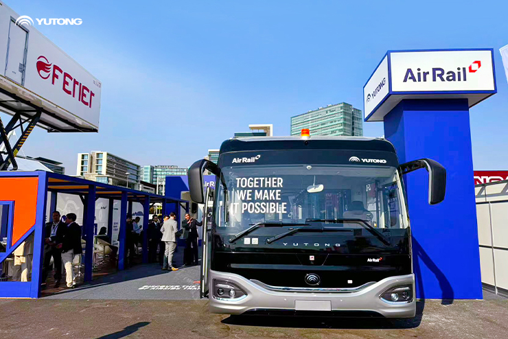 The Future of Airport Ground Transport: Electric vs. Fuel The Future of Airport Ground Transport: Electric vs. Fuel