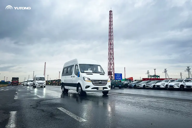 500 Yutong New V6 Vans Head to Latin America 500 Yutong New V6 Vans Head to Latin America