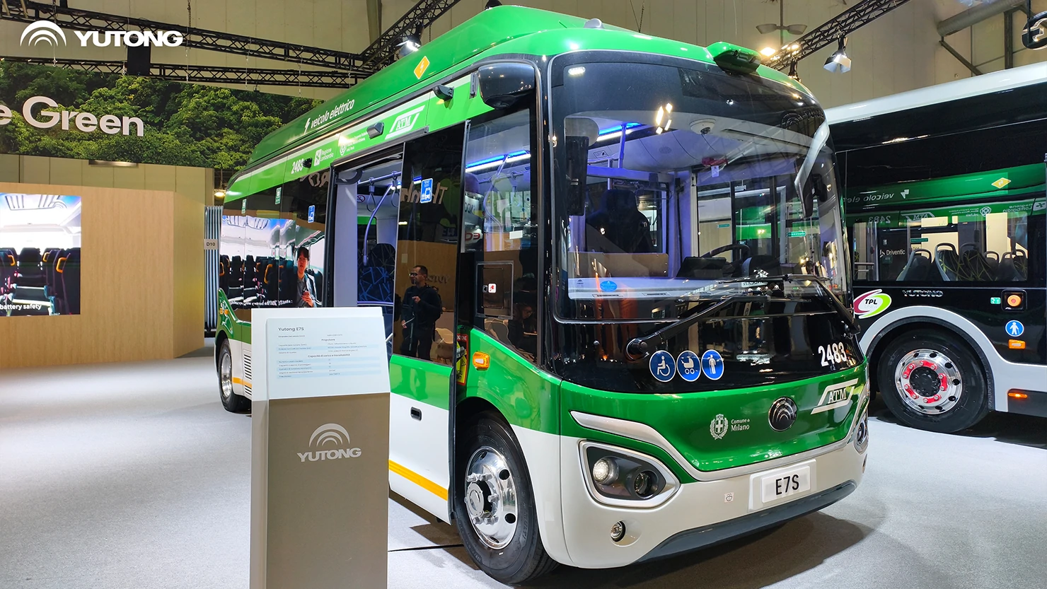 From Intercity to Microcirculation: Yutong Showcases Full-Scenario New Energy Lineup at Next Mobility Exhibition From Intercity to Microcirculation: Yutong Showcases Full-Scenario New Energy Lineup at Next Mobility Exhibition