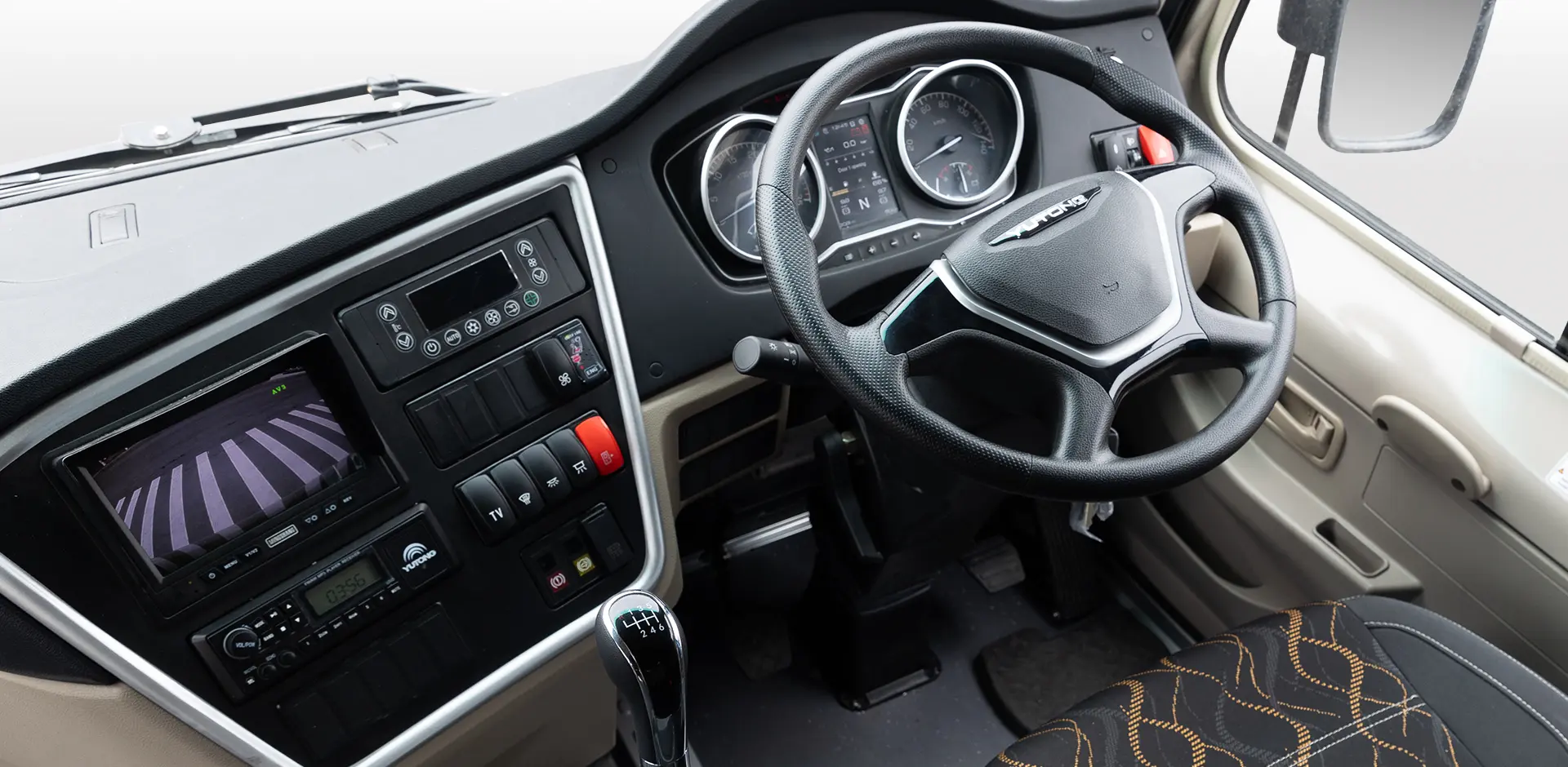 Comfortable and spacious cabin, smart coolness on the go